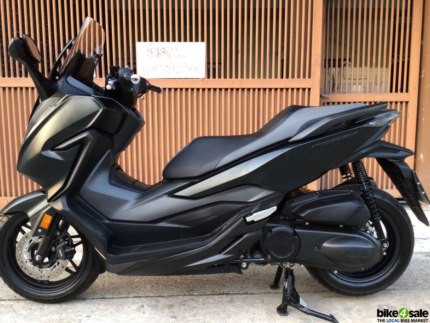 Honda Yamaha 
